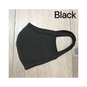 Mask - black
